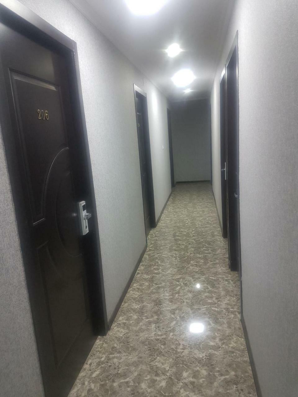 Hotel LEADER Tbilisi Exterior foto